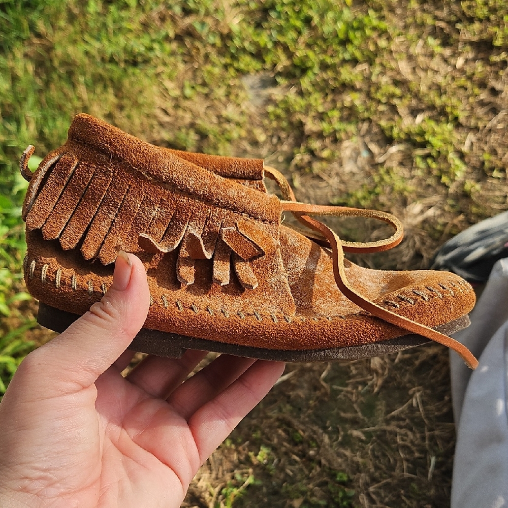 Minnetonka Brown Moccasin Footwear